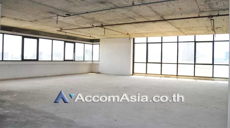 5  Office Space For Rent in Silom ,Bangkok BTS Chong Nonsi - MRT Sam Yan at Jewelry Center Building AA11057